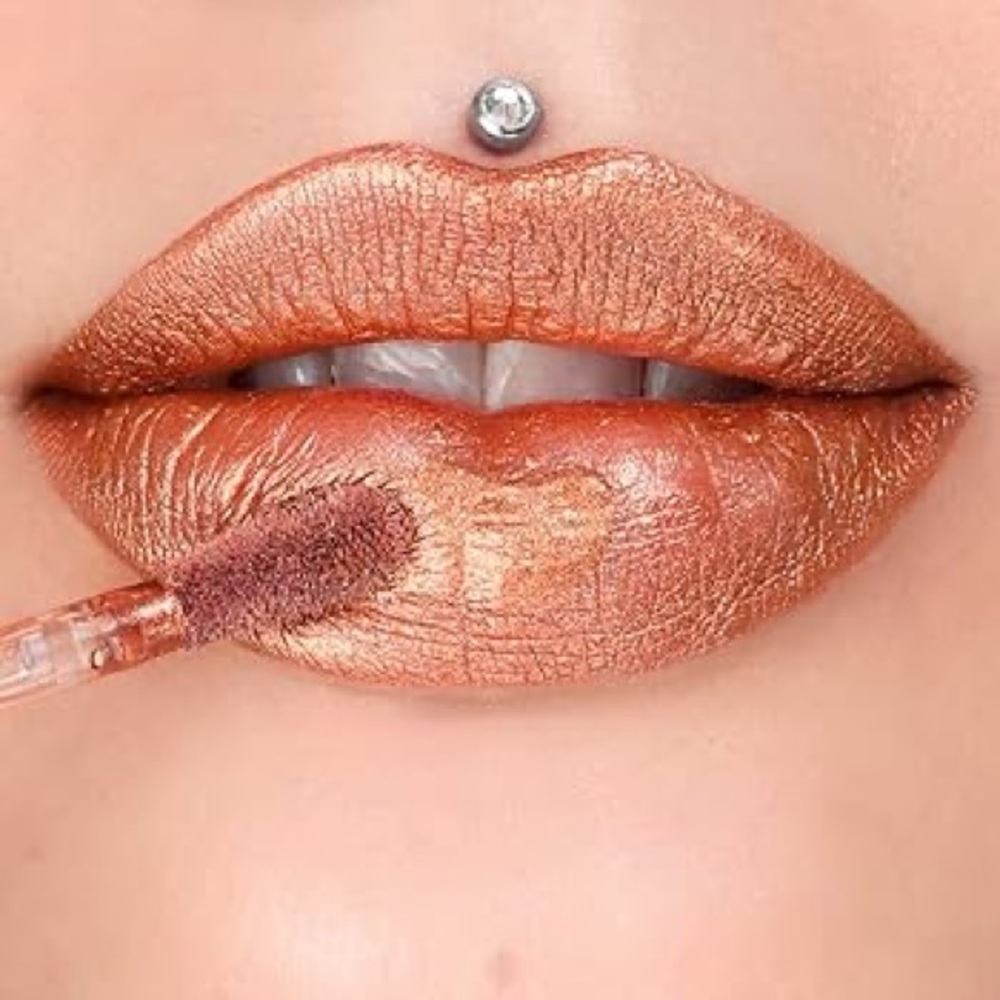 Jeffree star I gotta go metallic liquid lipstick